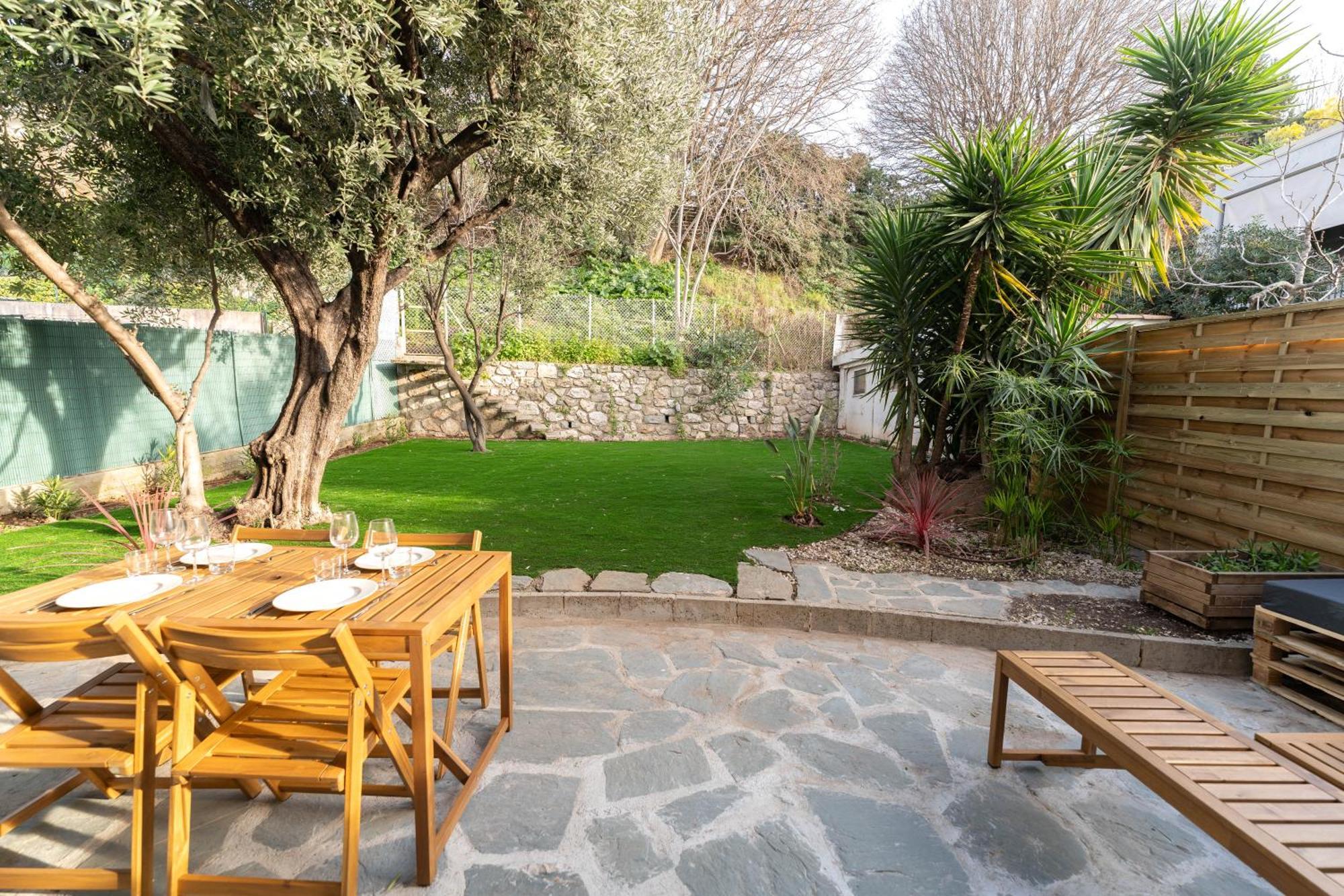Apartament Magnifique Rez De Jardin Port *